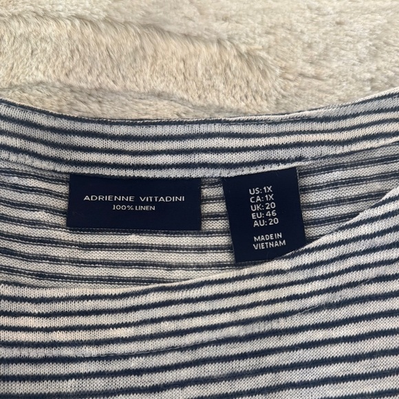 Adrienne Vittadini Navy Blue and White Striped Long Sleeve Top - Picture 2 of 3
